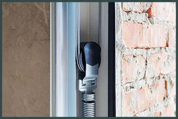 Two Guys Garage Doors Port Chester, NY 914-401-4385 - serv-cont-spr-gr-43m